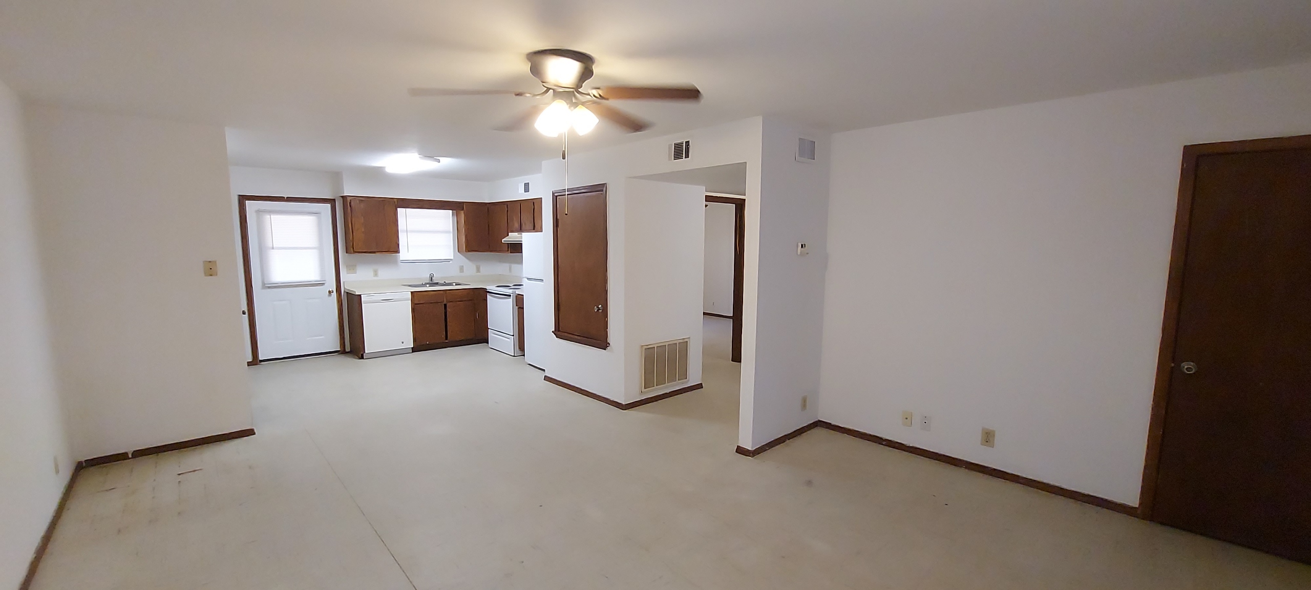 Crowden Ct - Apt# 5
