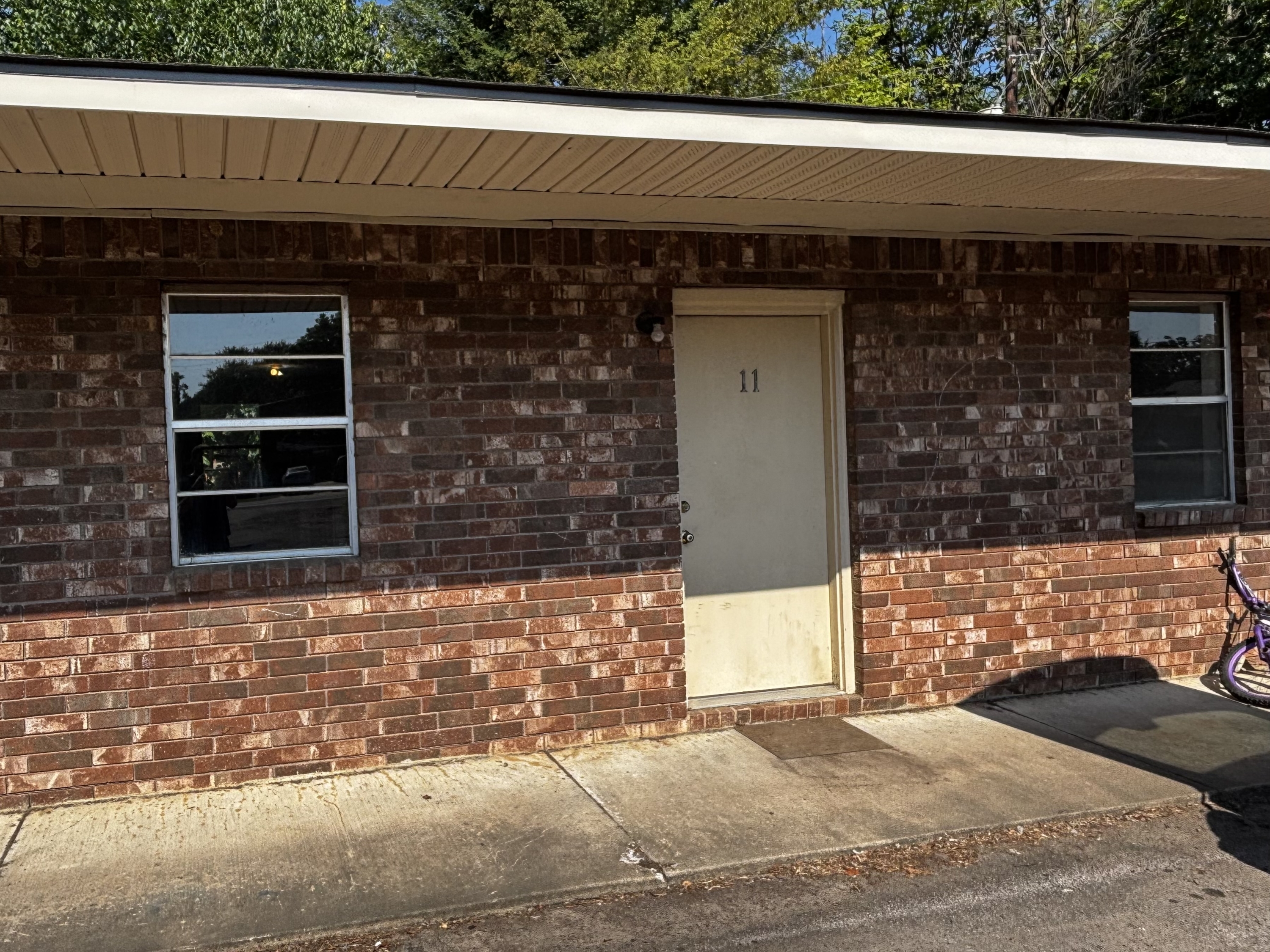 915 N Harmony - 11