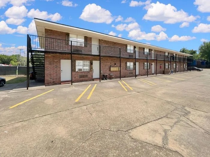2308 Savannah St - Unit 3